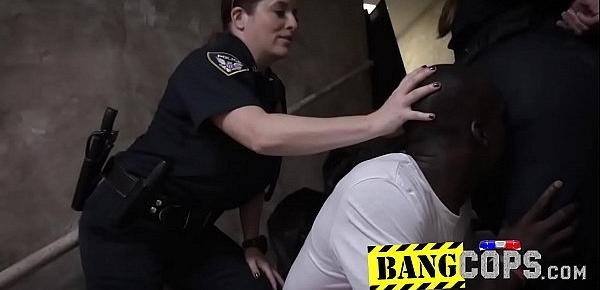  Thick MILFs arresting a hard BBC with their vaginas